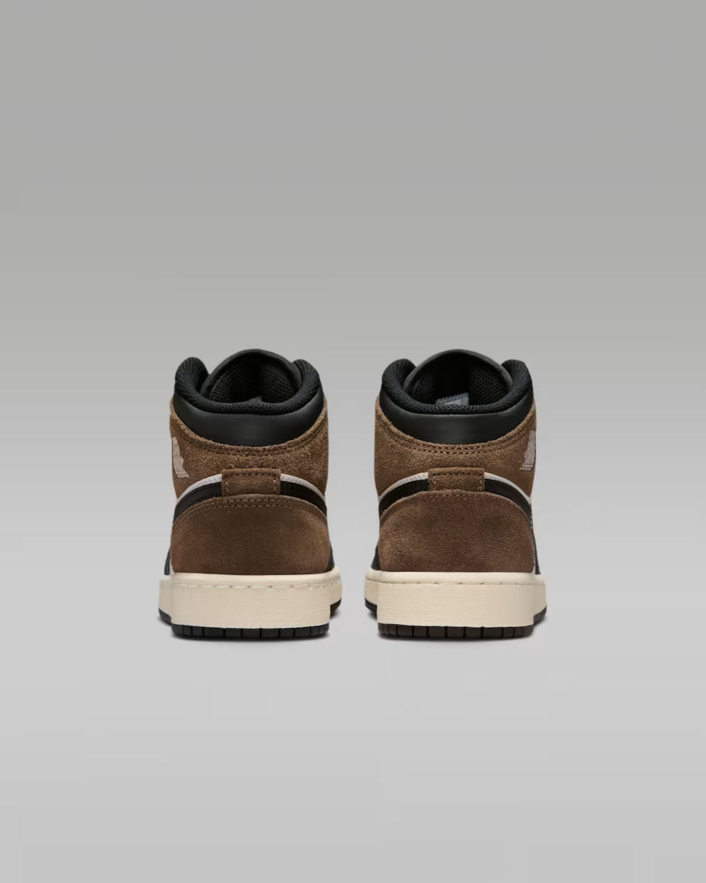 Air Jordan 1 Mid Big Kid's Sneakers
