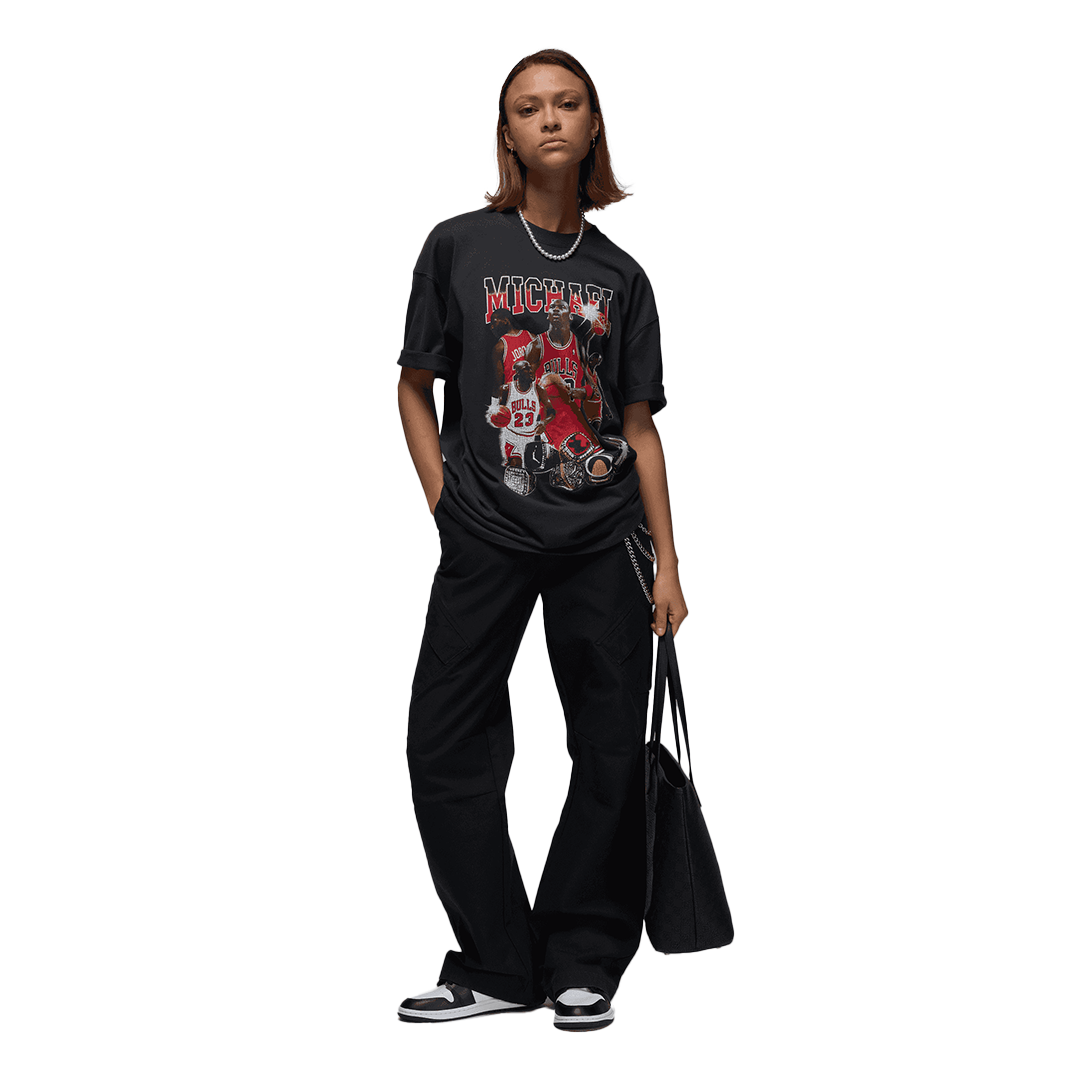 Women's Jordan Oversized Short-Sleeve Graphic T-Shirt