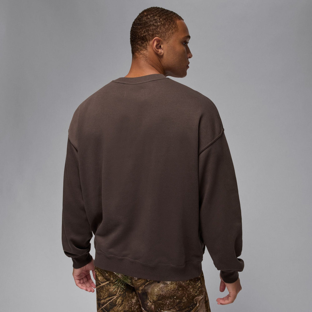 Men's Jordan Brooklyn French Terry Realtree Crew-Neck Sweatshirt - Baroque Brown/Sail