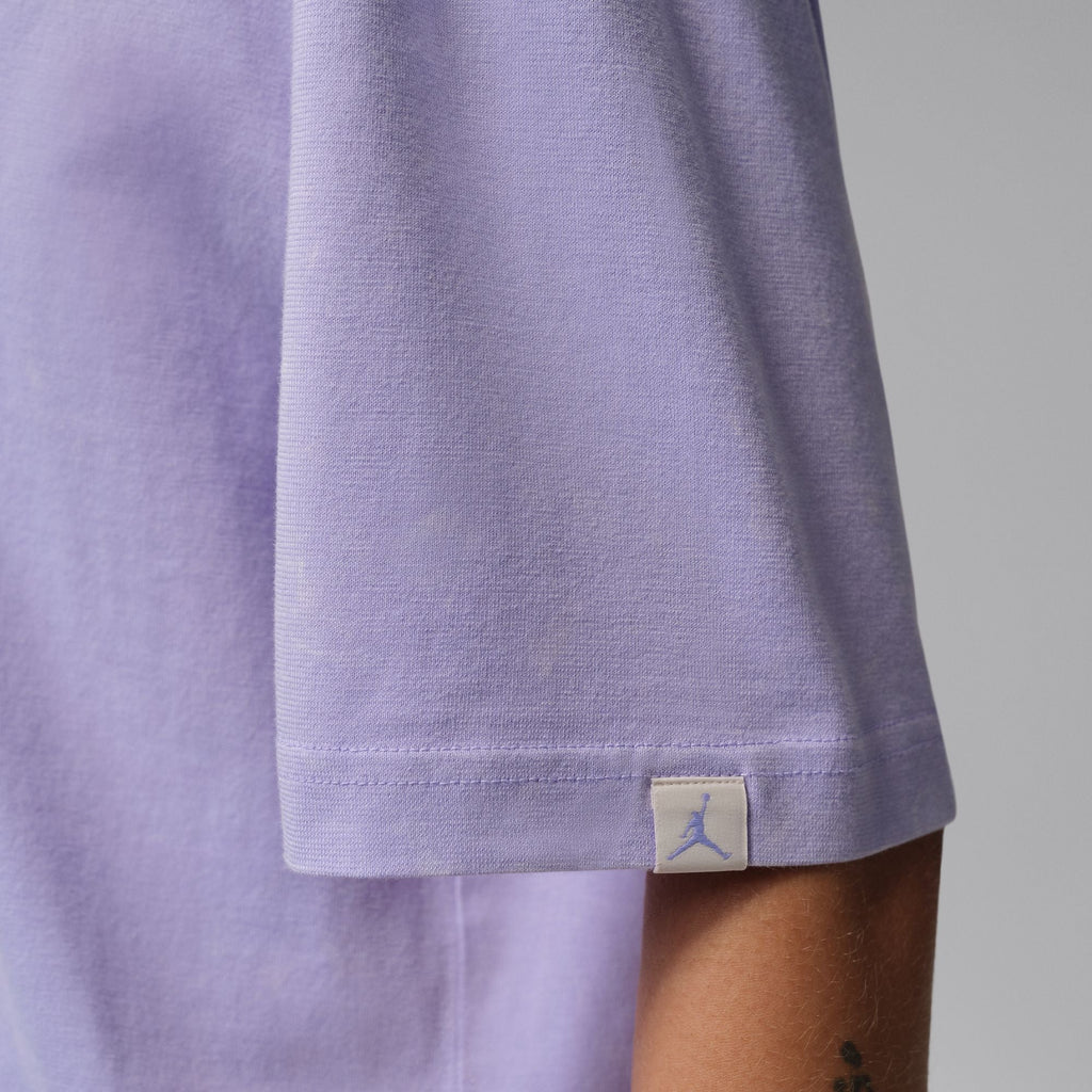 Women's Jordan Oversized Graphic T-Shirt - Hydrangeas