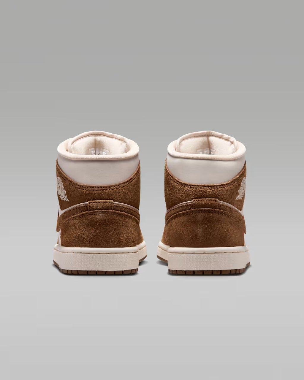 Women's Air Jordan 1 Mid Light British Tan/Chalk BQ6472-203