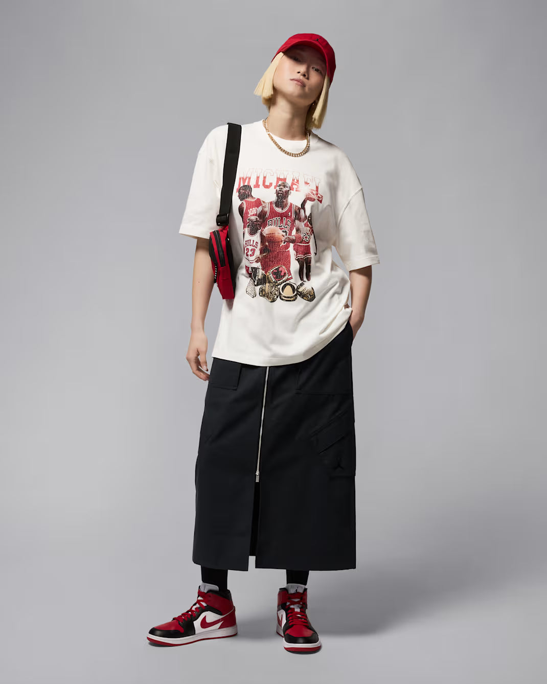 Women's Jordan Oversized Short-Sleeve Graphic T-Shirt