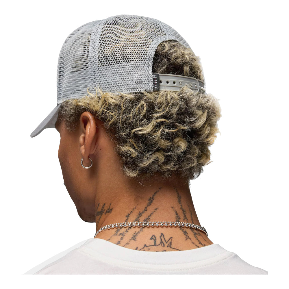 Unisex Jordan Rise Structured Trucker Cap - Grey & Black