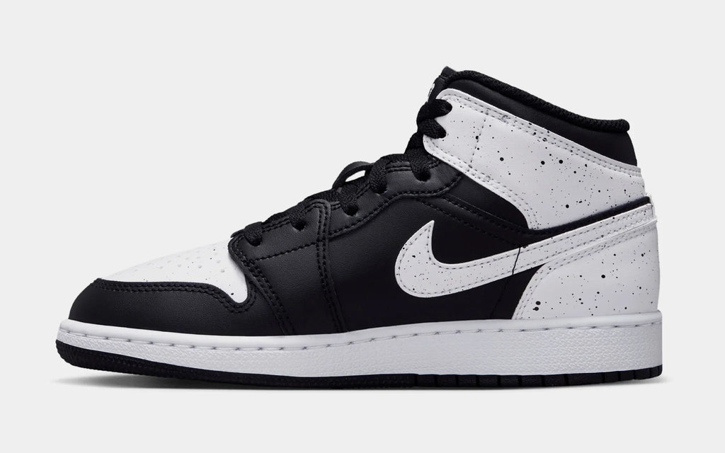 Air Jordan 1 Mid "Oreo" Big Kid's Sneakers